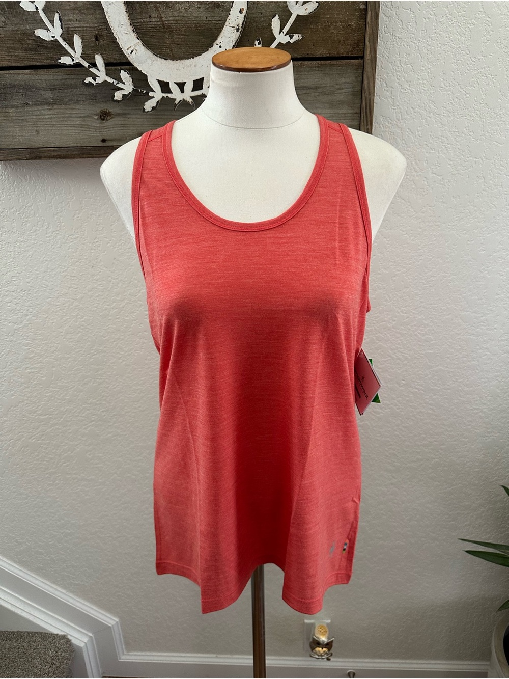 Smartwool Women’s Coral Scoop Neck Tank Top Merino Wool size M NWT